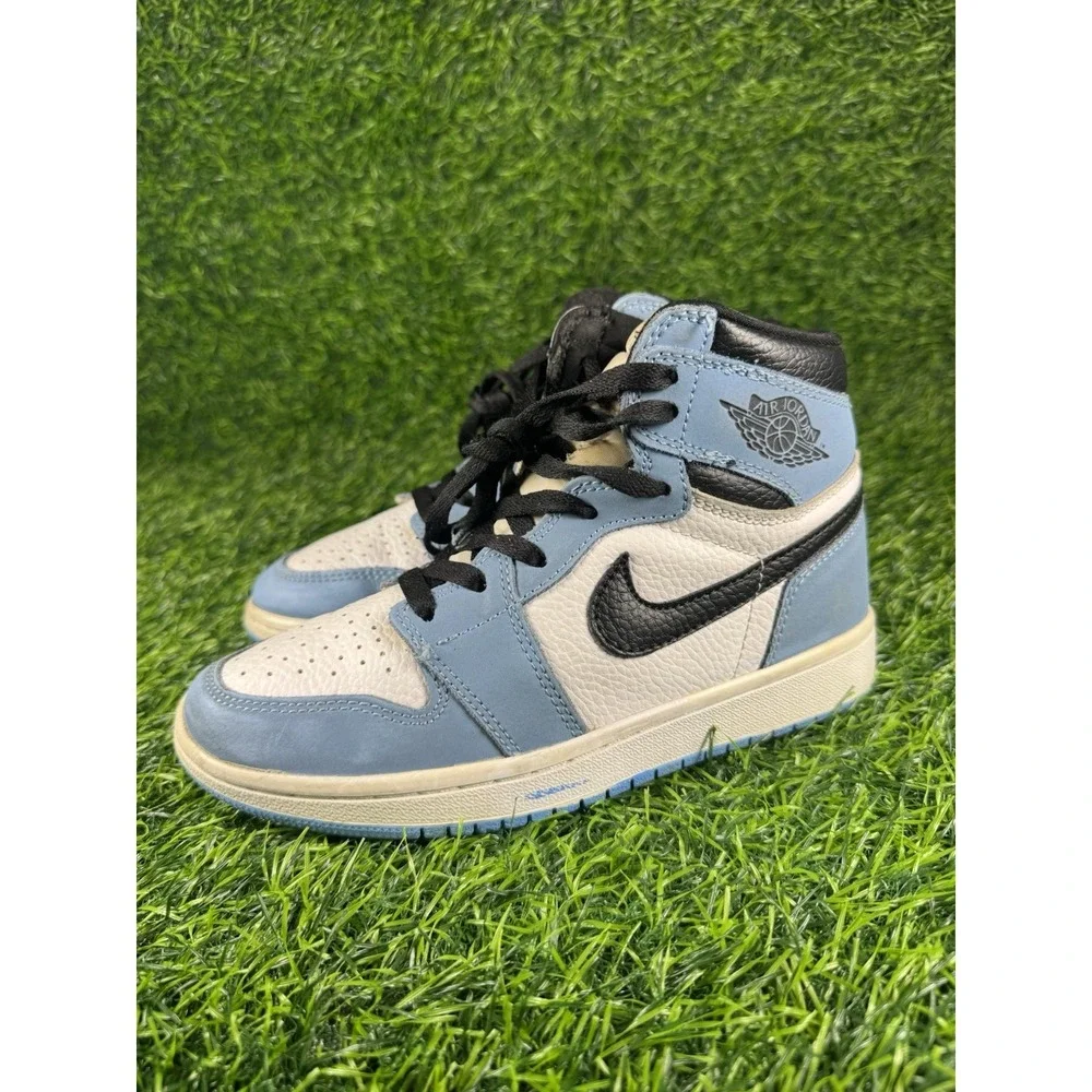 Jordan 1 University Blue Size 6y